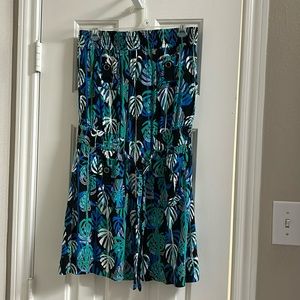 Strap less dress. Medium